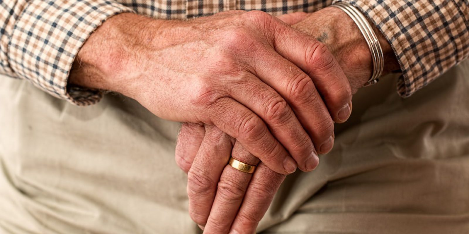 elderly-981400_960_720
