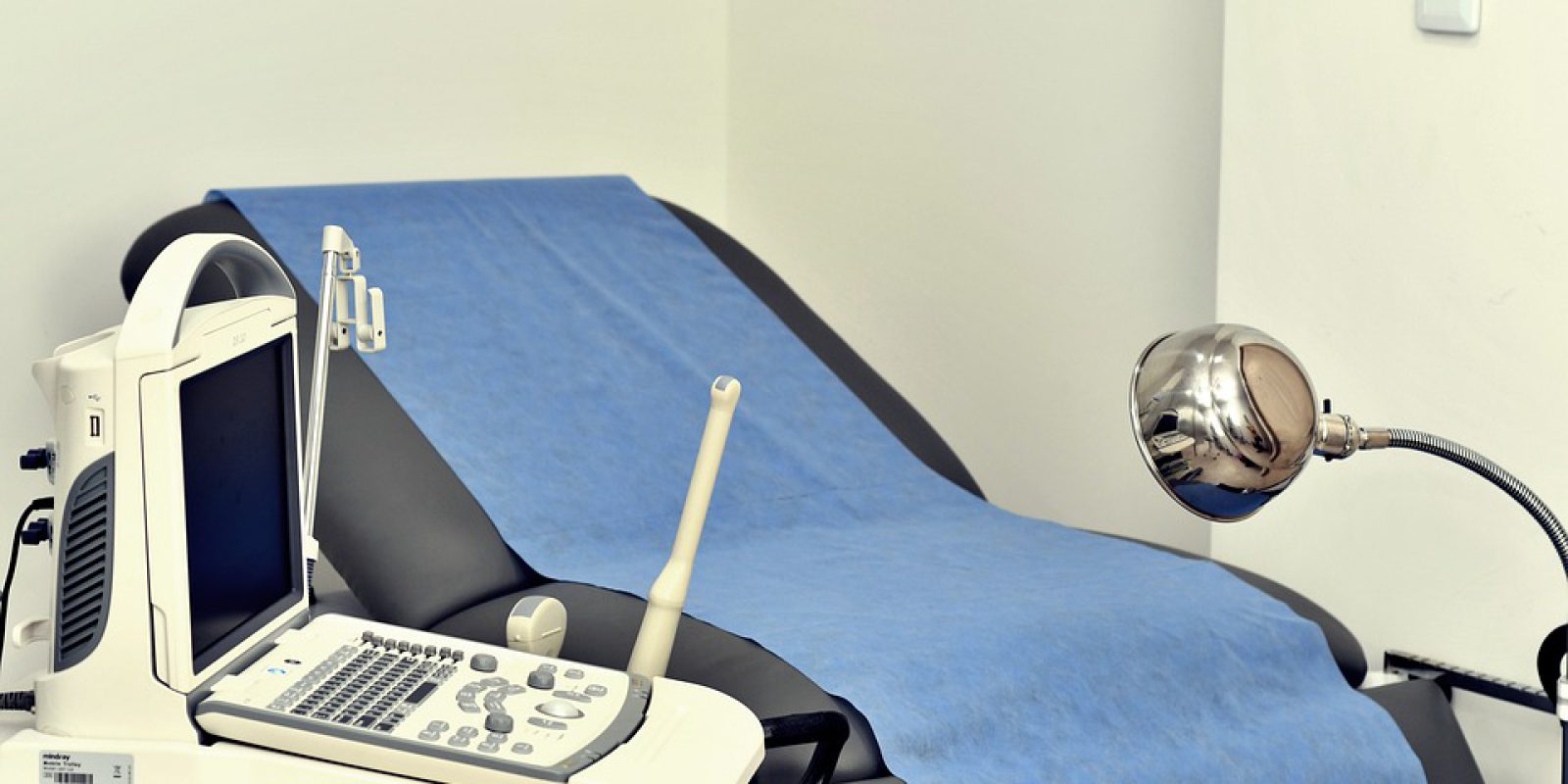 gynecologist-5224339_960_720