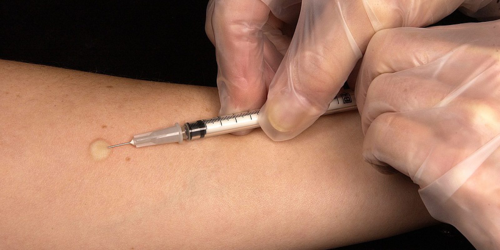 vaccination-67477_960_720